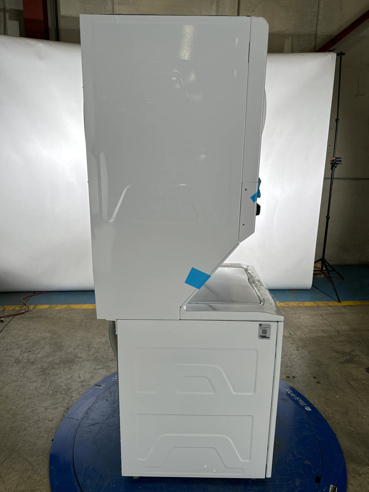 3.8 cu. ft. Washer 5.9 cu. ft. Electric Dryer Combo White X830704