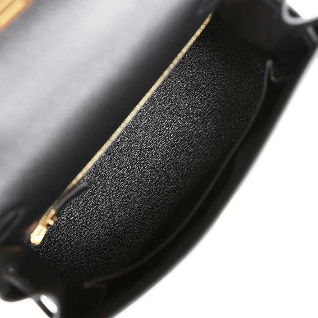 Black Leather Handbag Q487