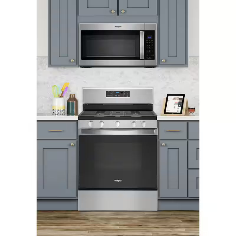 5.0 cu. ft. Gas Range with Self Cleaning and Center Oval Burner in Stainless Steel T7039