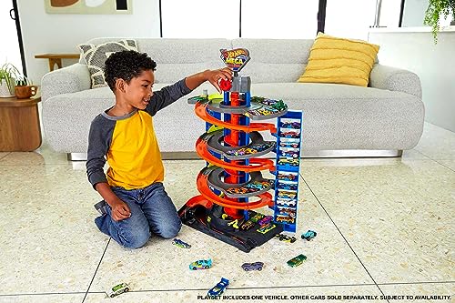 Mega Garage Playset with Corkscrew Elevator & Storage for 60+ Cars, Includes 1 1:64 Scale Vehicle I62701