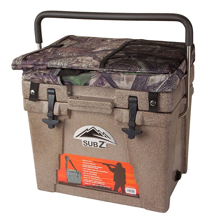 Camouflage 23 Quart Cooler with High Back Seat Q5220