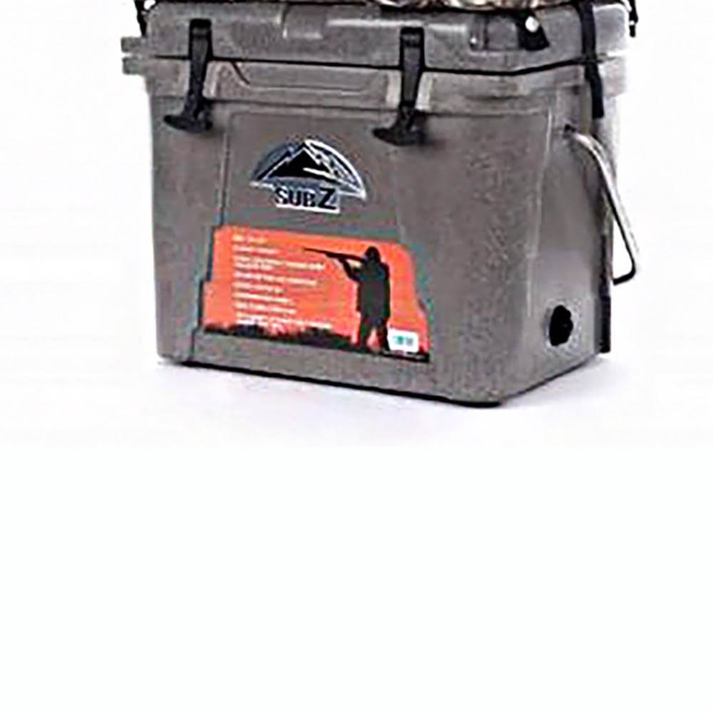 Camouflage 23 Quart Cooler with High Back Seat Q5220