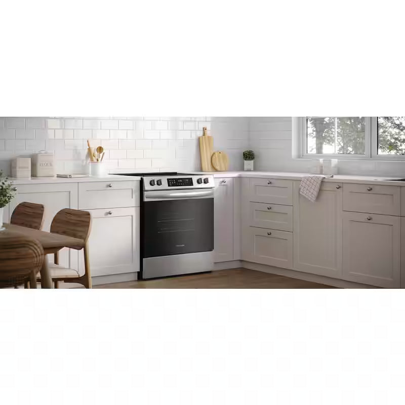 5-Element Slide-In Electric Range with Steam Clean in Stainless Steel G446180