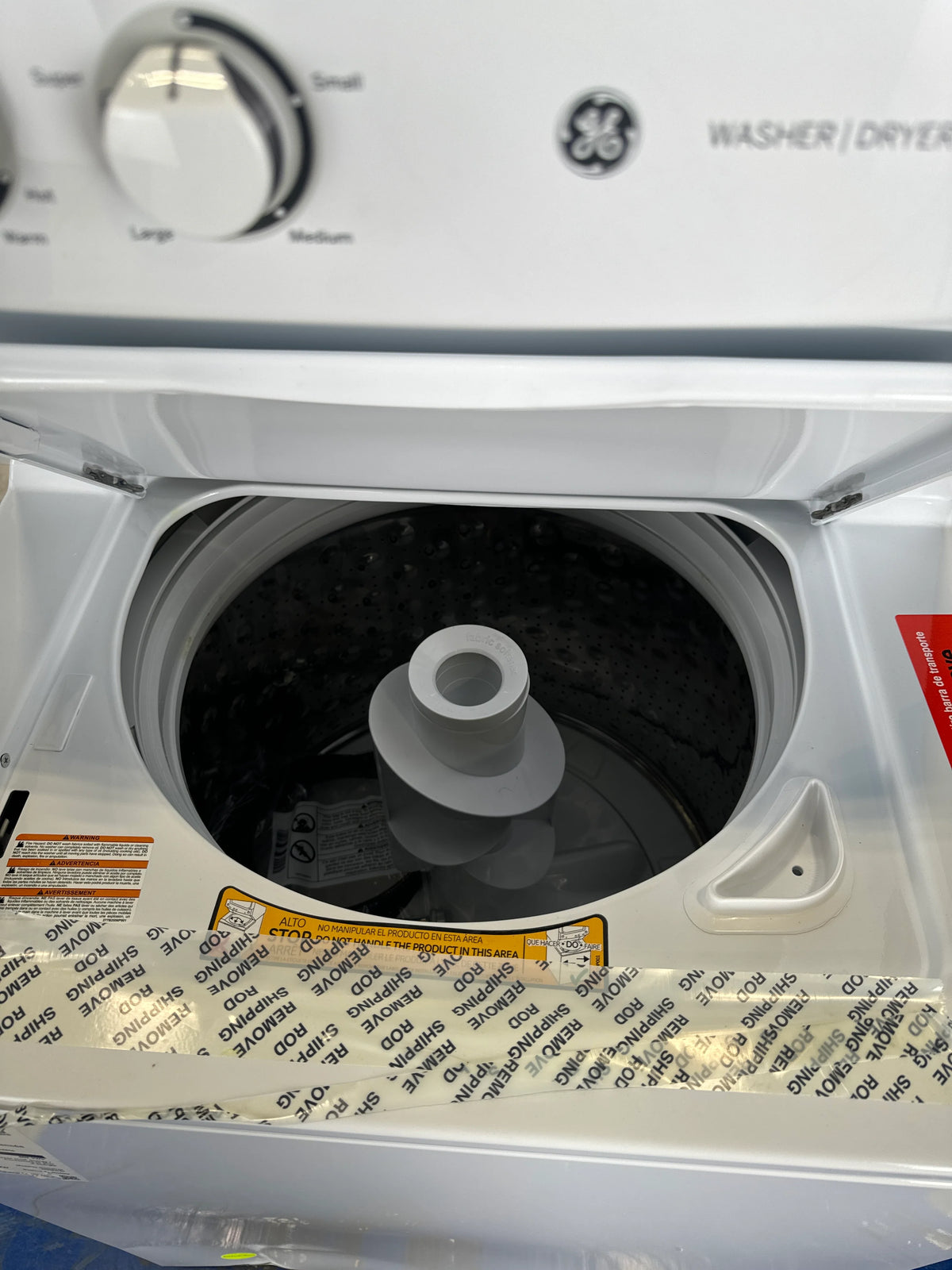 3.8 cu. ft. Washer 5.9 cu. ft. Electric Dryer Combo White X830704