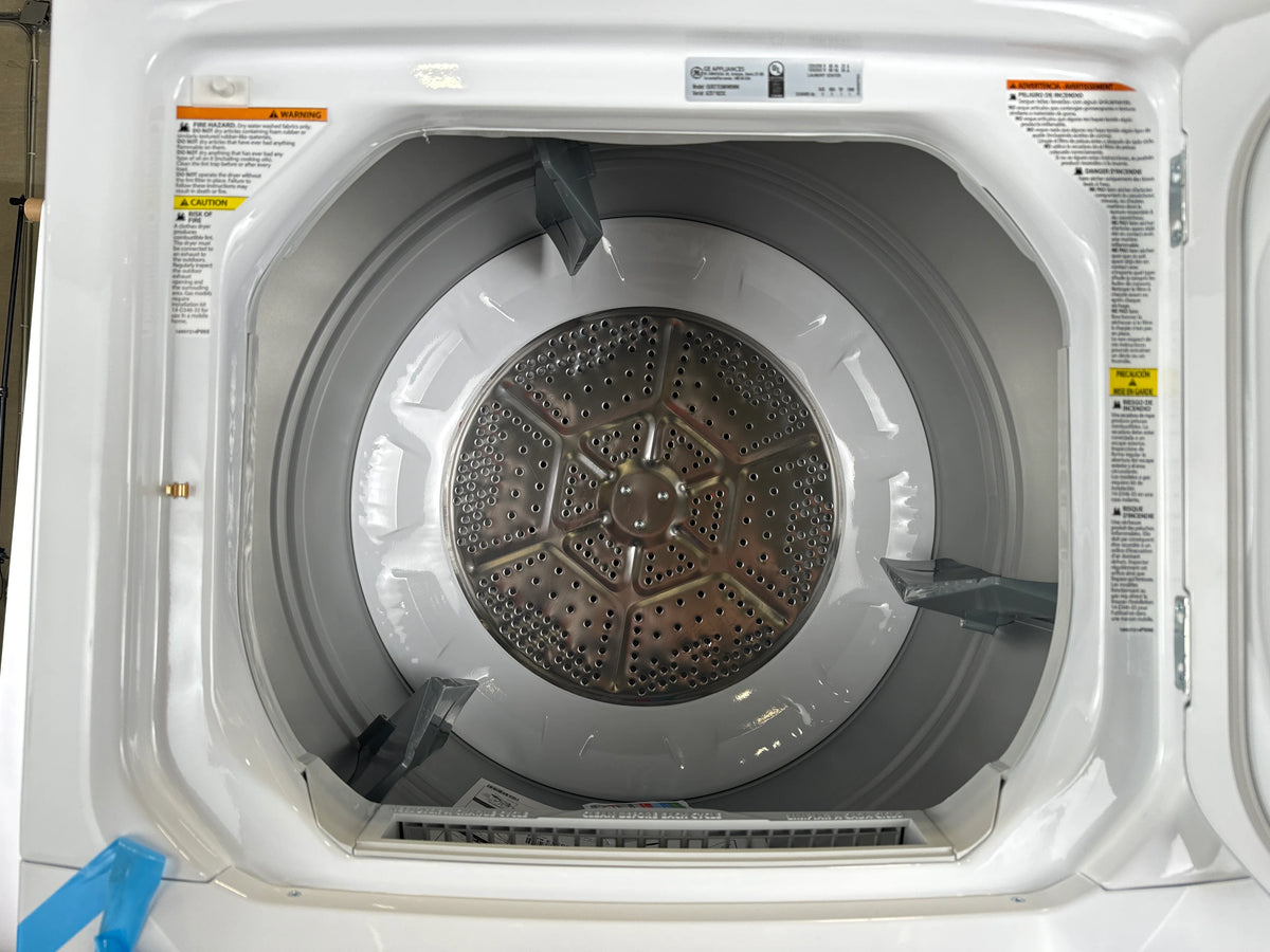 3.8 cu. ft. Washer 5.9 cu. ft. Electric Dryer Combo White X830704