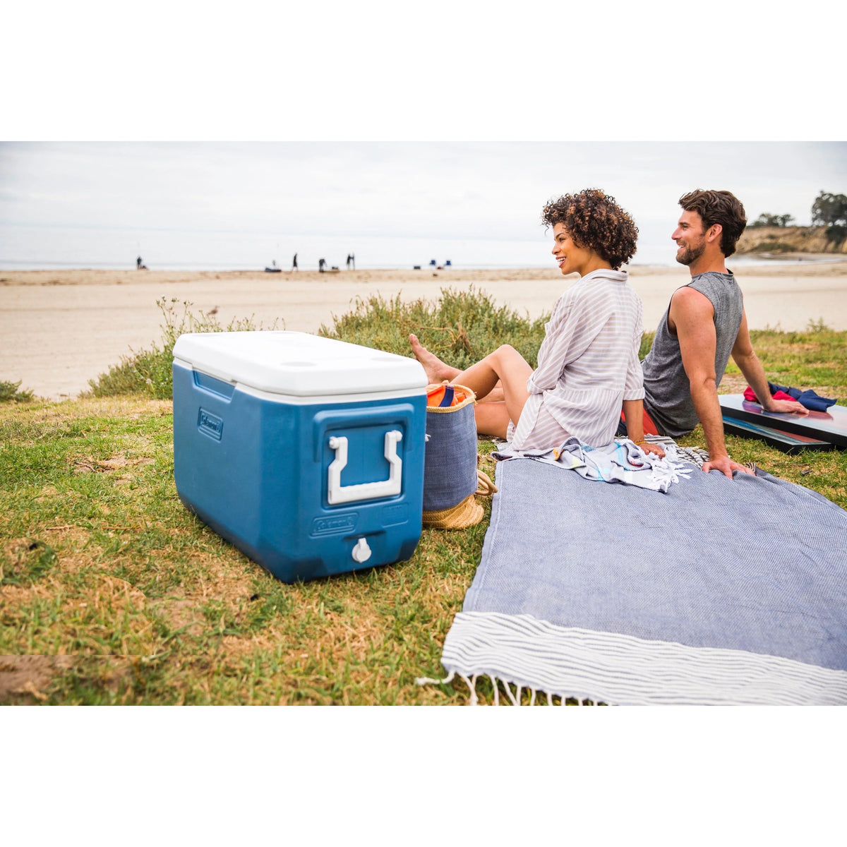 70-Quart Hard Sided Cooler, Blue E839