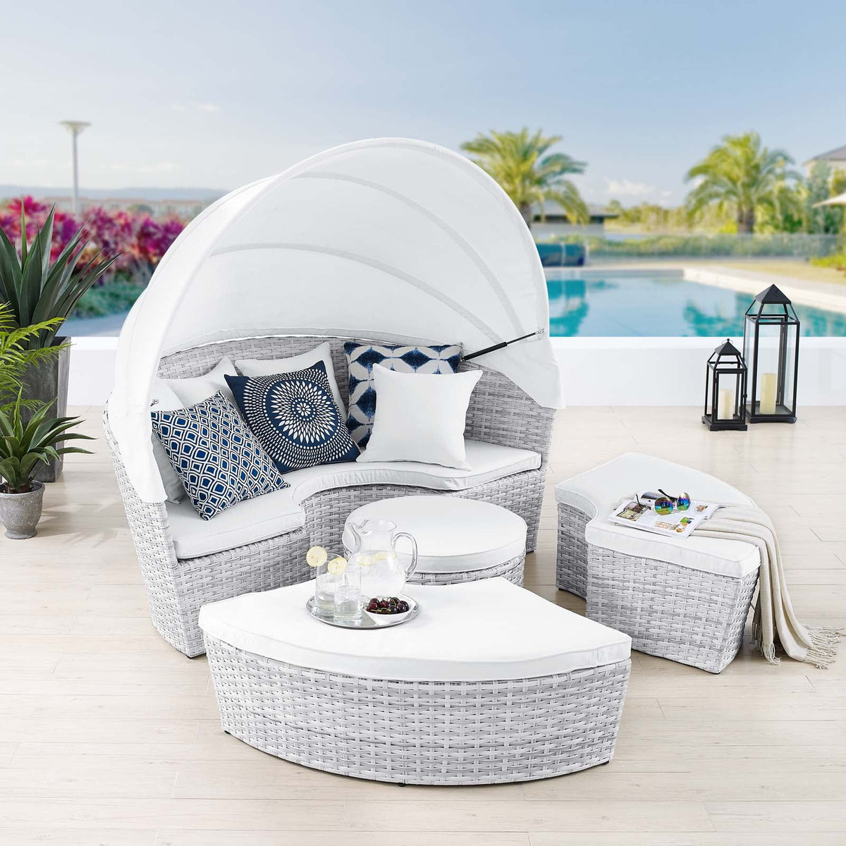 Light Gray White Outdoor Patio Daybed J82271