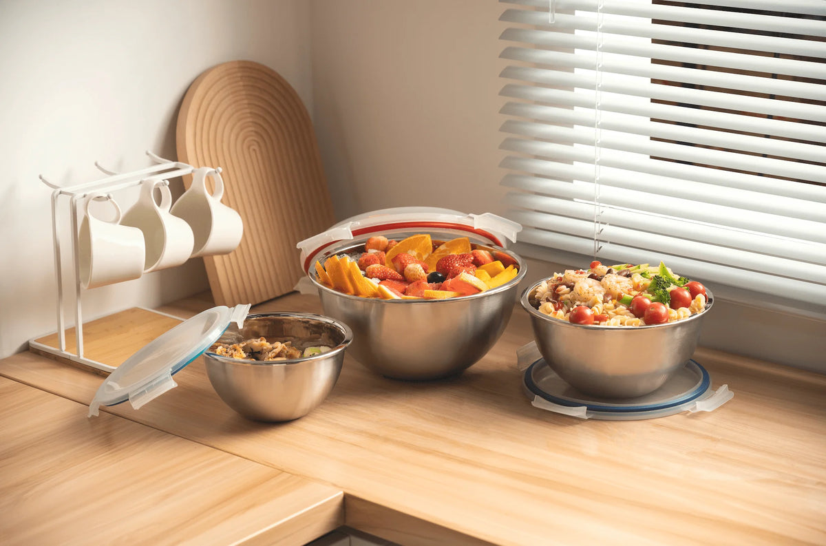 3-Piece Stainless Steel Mixing Bowl Set with Lids W849624