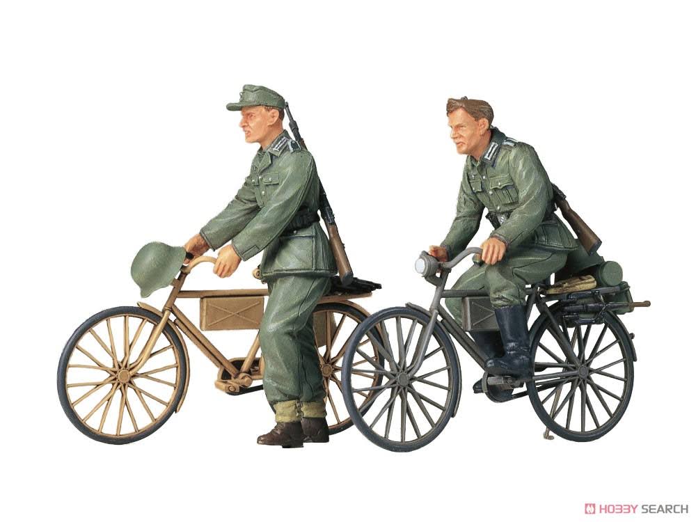 German Soldiers with Bicycles 1/35 scale kit X518
